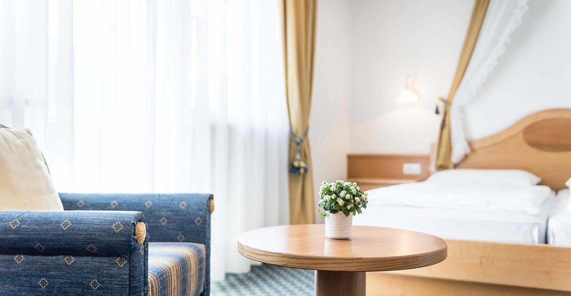 Saldur Small Active Hotel สลูแดร์โน ภายนอก รูปภาพ